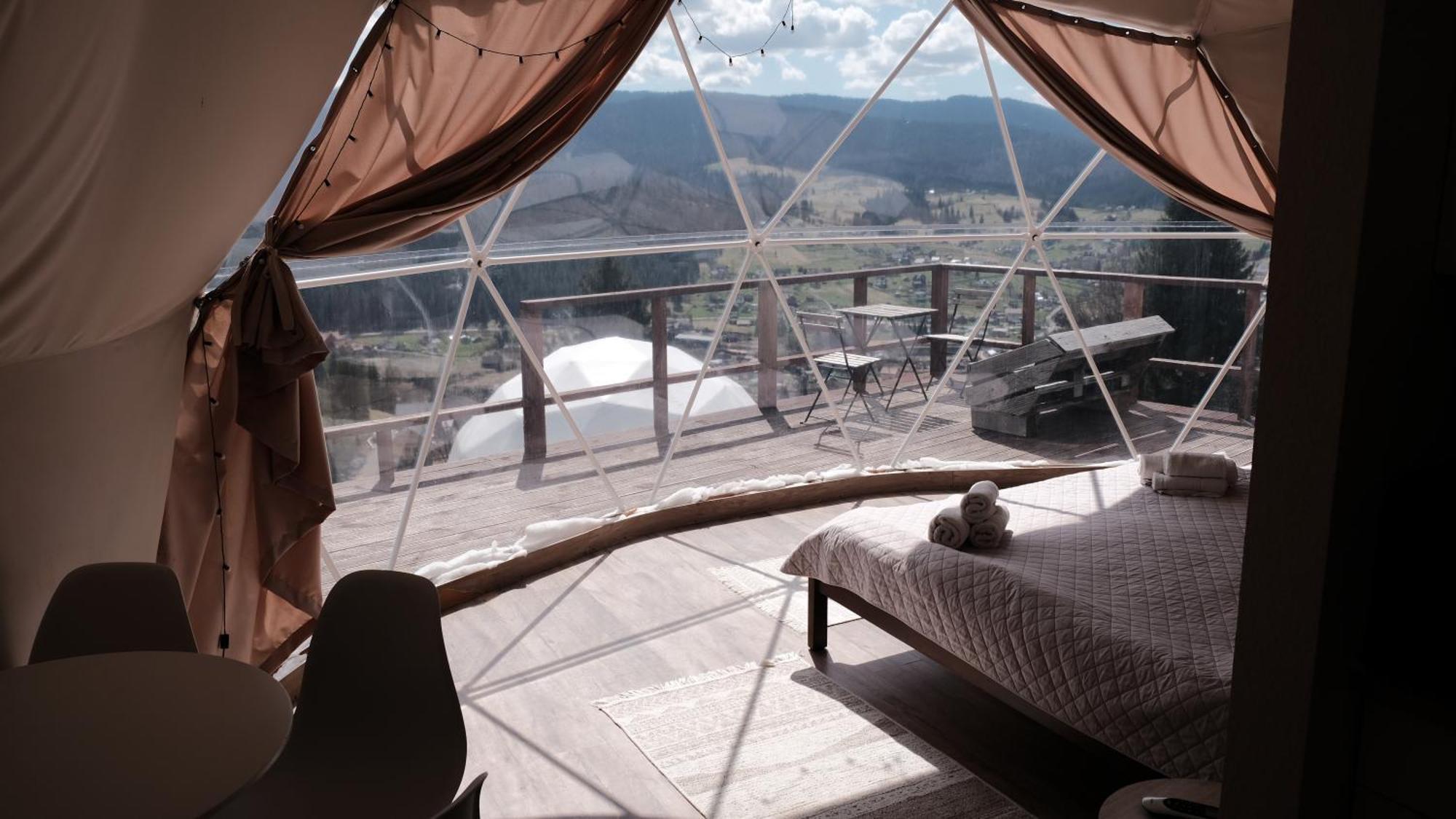 Глемпінг Де Вайб Hotel Vorokhta Phòng bức ảnh